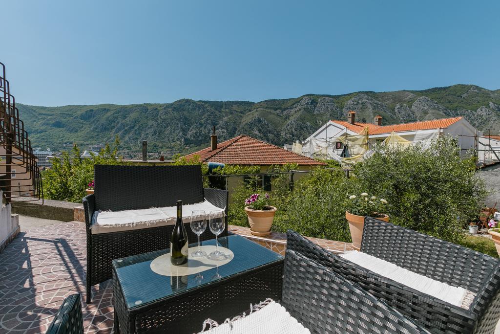 Apartments Feniks Kotor Zewnętrze zdjęcie